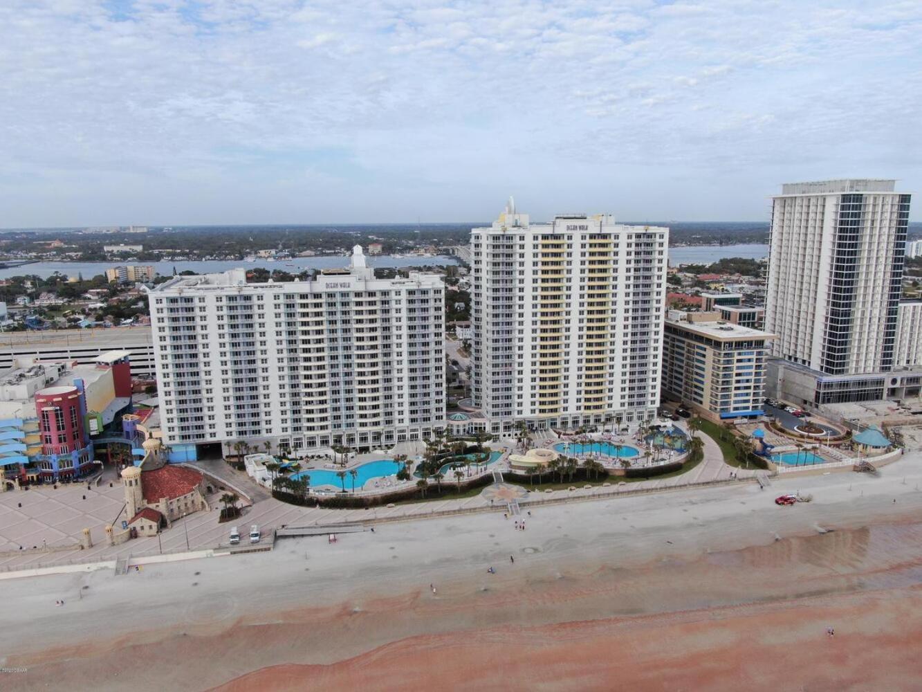 Luxurious 2 Bedroom Master Jacuzzi Oceanview Condo 2432 - Wyndham Ocean Walk Resort Daytona Beach Exteriér fotografie