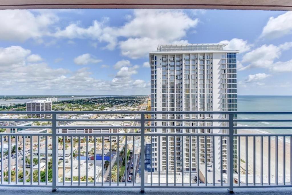 Luxurious 2 Bedroom Master Jacuzzi Oceanview Condo 2432 - Wyndham Ocean Walk Resort Daytona Beach Exteriér fotografie